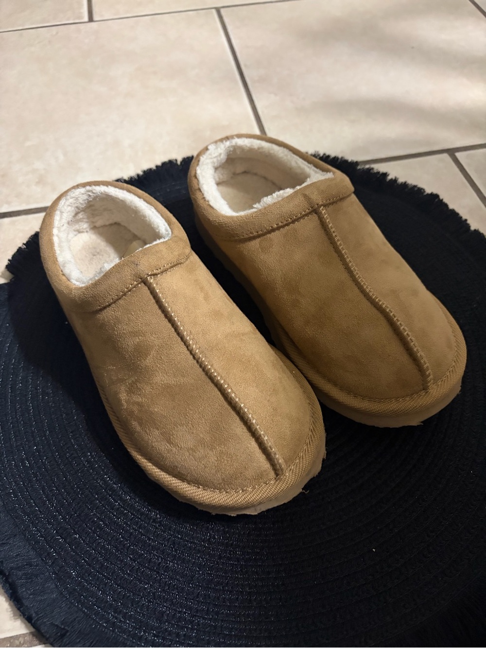 Boys slippers